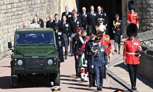 Boris Johnson poslao je ispriku kraljici zbog raskalašene pijanke održane u njegovoj rezidenciji noć uoči pogreba princa Philipa