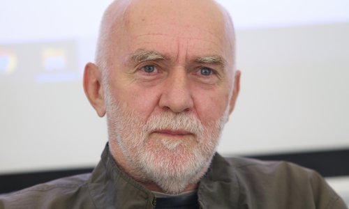 Šterc: U ovom popisu je dio fiktivnog stanovništva. Postoje tri kategorije