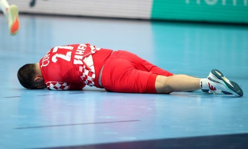 Pogledajte brutalan nasrtaj srpskog rukometaša na našeg Ivana Ćupića; suci taj trenutak nisu odmah vidjeli...