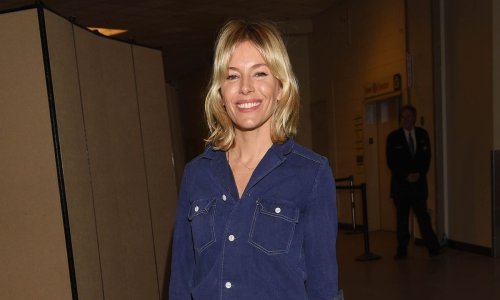 Plavokosu modnu ikonu osvojile su najpoželjnije traperice koje će biti hit ovoga proljeća