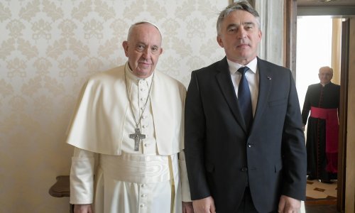 Komšić u audijenciji kod Pape, Vatikan istaknuo ravnopravnost konstitutivnih naroda