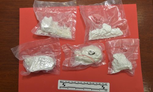 Muškarcu u Zagrebu policija u stanu otkrila 100 grama kokaina