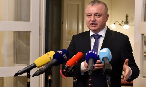 Horvat: Frka Petešić ima pravo na stan i koristi ga potpuno legalno