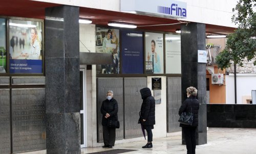 Krajem 2021. blokirano 239,3 tisuće građana s dugom od 18,1 milijardi kuna
