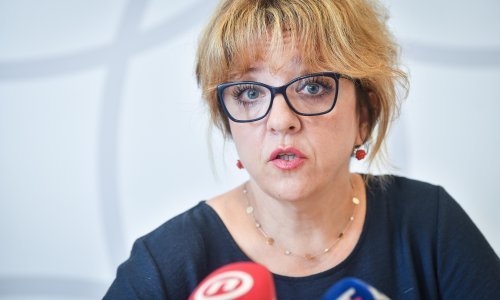 'Ministarstvo zdravstva manipulacijama diskreditira obiteljske liječnike i Ban Toskić, imamo fijasko u vođenju covid krize'