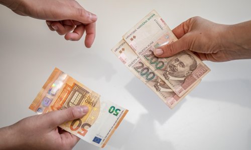 Ekonomski stručnjaci analizirali kako uvođenje eura utječe na kamatne stope, inflaciju...