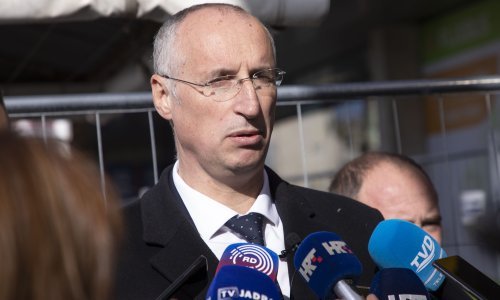 Na splitskim Plokitama postavljena 52 polupodzemna kontejnera za odvajanje otpada: 'Bit ćemo primjer drugim gradovima'