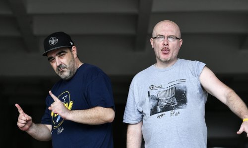 Reakcija diskografske kuće Menart: Prekidaju suradnju s Tram 11 i povlače njihov kontroverzni album iz prodaje