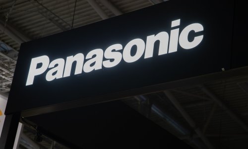 Panasonic ulaže 700 milijuna dolara u proizvodnju baterija za Teslu
