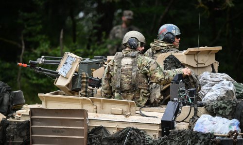 SAD razmišlja o slanju vojske iz zapadne u istočnu Europu?
