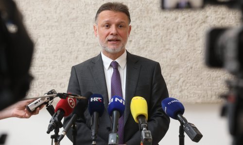 Jandroković odbacio da se odugovlači s referendumskim inicijativama Mosta
