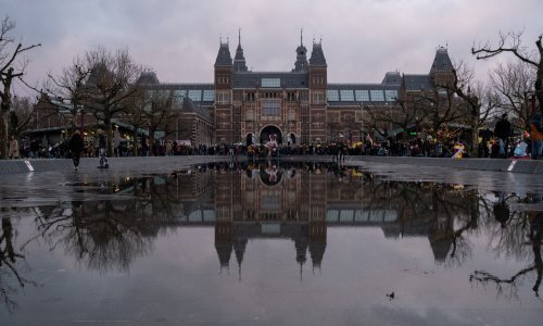 Nizozemska otvara restorane i kulturu unatoč visokom broju zaraza omikronom