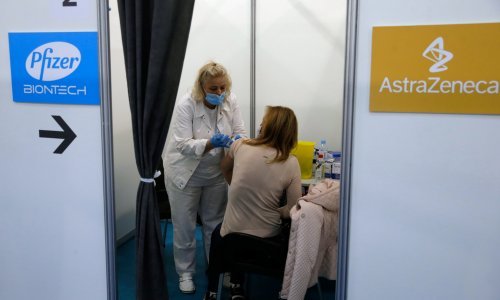 U Srbiji više od 17.000 novozaraženih, pada interes za cijepljenje