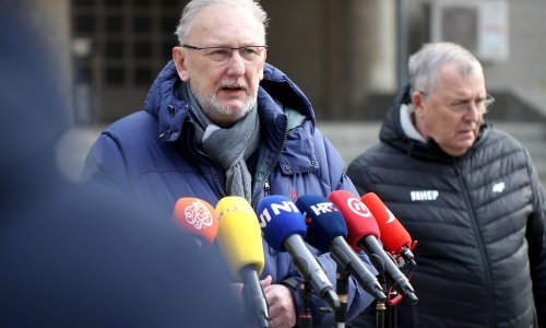 Stožer: U Hrvatskoj je u subotu 46 osoba umrlo od korone, na respiratoru je 185 ljudi