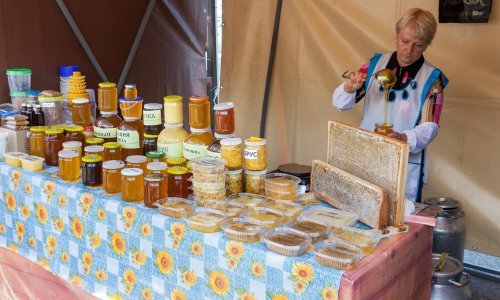 Razotkrio lažnjak na jarunskoj tržnici: 'Gledaju kupce u oči i prodaju im patvoreni med'