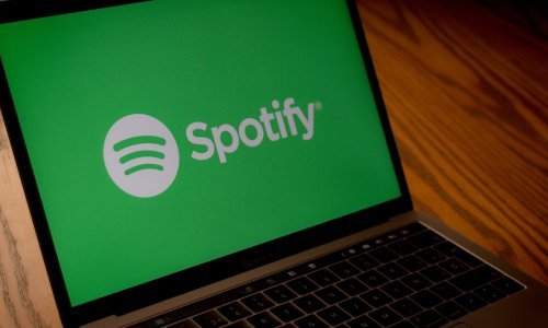 Nakon vala kritika, Spotify uvodi upozorenja uz dezinformacije o covidu-19