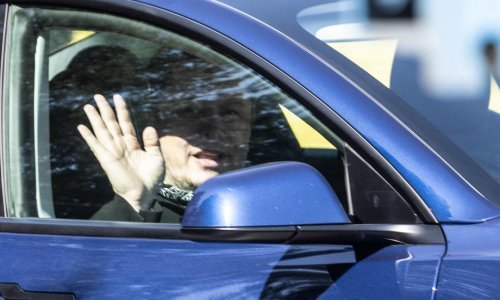 Elon Musk ponudio tinejdžeru 5000 dolara da na Twitteru ne prati njegov zrakoplov: 'Ne sviđa mi se ideja da me ustrijeli luđak'