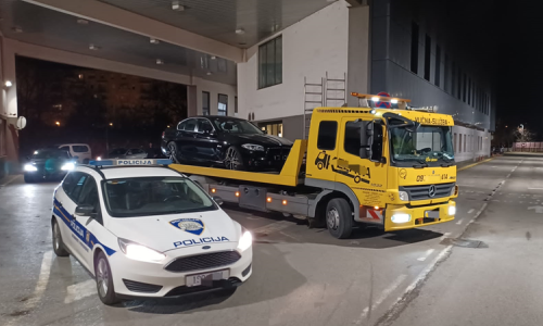 [FOTO] Zagrebačka policija došla do organizatora ilegalnih auto utrka; 20 vozila isključeno iz prometa; vozačima do 5000 kuna kazne