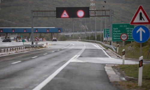 Bura zatvorila ceste iz unutrašnjosti prema Dalmaciji i obrnuto