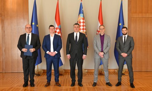 Predsjednik Milanović primio predstavnike nizozemske tvrtke Green Trust, predstavili mu projekt vjetroelektrane Lički medvjed