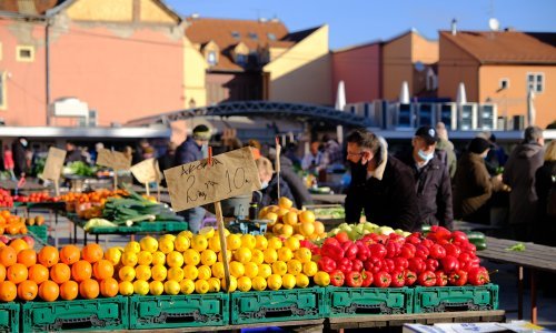 Otkup i prodaja poljoprivrednih proizvoda lani iznosila 9,2 milijarde kune, raste prodaja kod OPG-ova