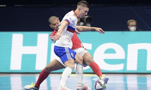 [FOTO] Luda utakmica na Euru u futsalu i trijumf Rusije; igrači obje reprezentacije imali zajedno čak 98 udaraca prema golu