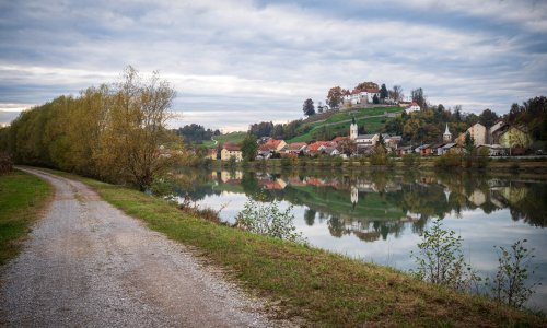 Šok u Sloveniji: Ubio ženu, pa sa šestero djece došao na policiju