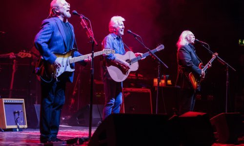 Crosby, Stills i Nash slijede Neila Younga u sporu sa Spotifyem
