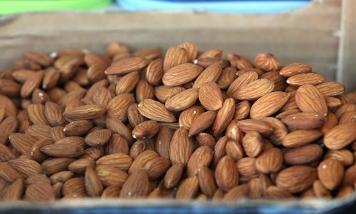Zbog povećane količine cijanida povlače se Alnatura mljeveni bademi