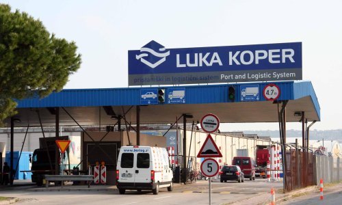 Slovenija lani s velikim rastom izvoza, ali i najvećim vanjskotrgovinskog deficitom u zadnjih deset godina