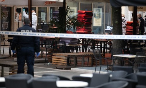 [FOTO/VIDEO] Muškarac u kafiću u centru Rijeke ubio ženu, svjedokinja: Napao ju je iz čista mira!