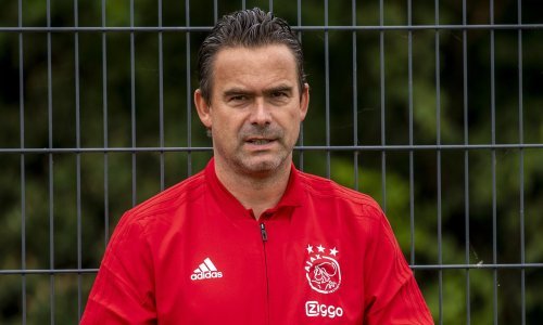 Seks skandal potresa Ajax; legendarni 'kopljanik' dobio je otkaz zbog neprikladnih poruka koje je slao kolegicama u klubu