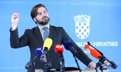 Ćorić komentirao skok cijena plina i nafte, ali i aferu s kunom: To je kao da na festival donesete tuđu pjesmu. Vlada s time nema ništa, već HNB!