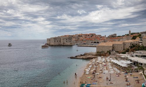 Je li zbog loše procijepljenosti ugrožena turistička sezona? 'Naši konkurenti na Mediteranu će iskoristiti negativni PR'