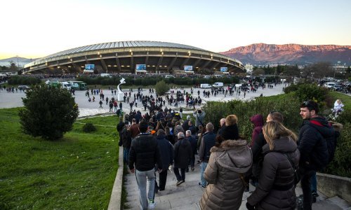 Blokada prometa oko Poljuda zbog utakmice juniora Hajduk-Atletico Madrid