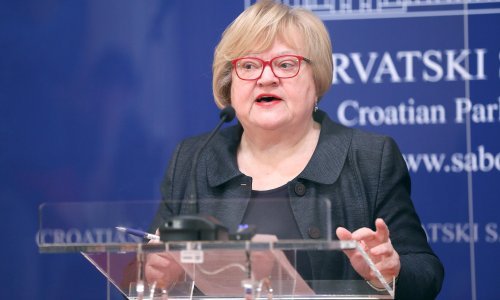 GLAS: Vlada tjera ljude u iseljeništvo