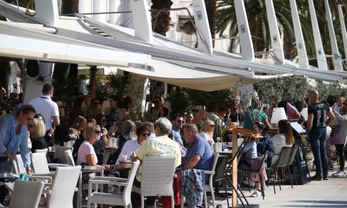 Glas poduzetnika: Prijeti zatvaranje ugostiteljskih objekata u Splitu