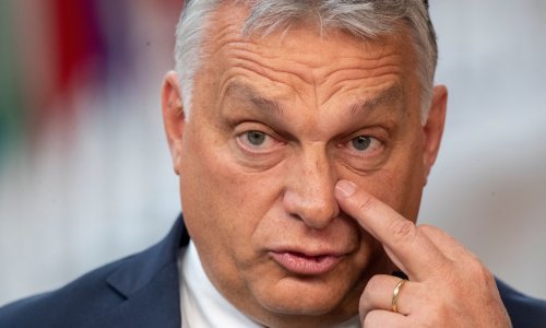 Vruća kampanja u Mađarskoj: Orban dijeli milijarde umirovljenicima, vojsci i mladima, a oporbi lijepi etiketu Sorosevih plaćenika