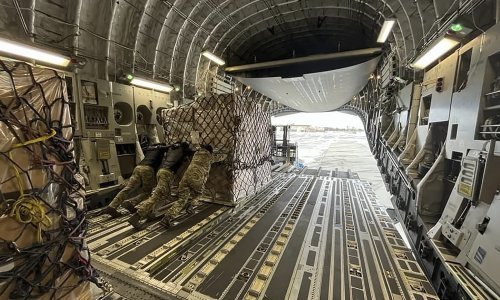 Ukrajinci iz Litve dobili 180 tona streljiva i protuzračne raketne sustave Stinger