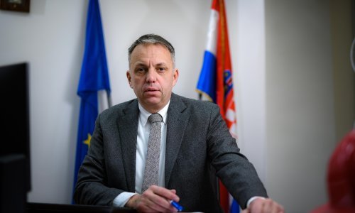 Hanžek na sjednici Stožera: Obnavlja se 100 kuća na tjedan