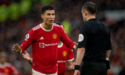 [VIDEO/FOTO] Pojavila se snimka koja je 'zapalila' društvene mreže; Cristiano Ronaldo je poslije remija pljunuo mladog suigrača?!