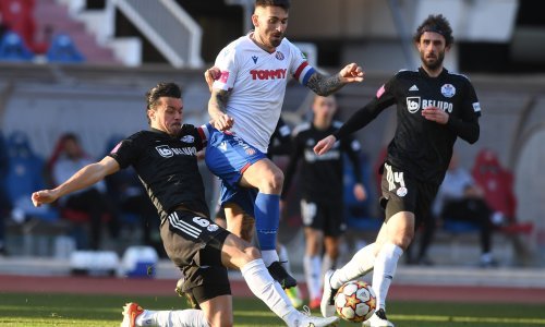 [VIDEO/FOTO] Hajduk se za 111. rođendan počastio pobjedom; povratnički debi Nikole Kalinića u slavlju 3:1 protiv Slaven Belupa
