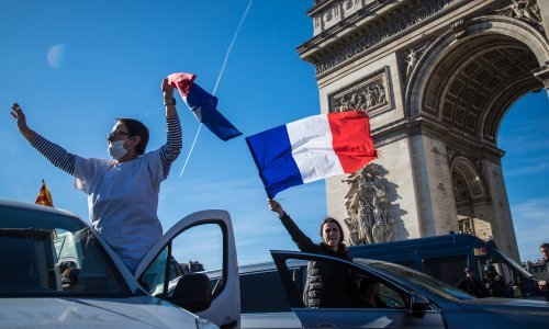 Francuski konvoj protiv mjera ograničenja kreće na Bruxelles