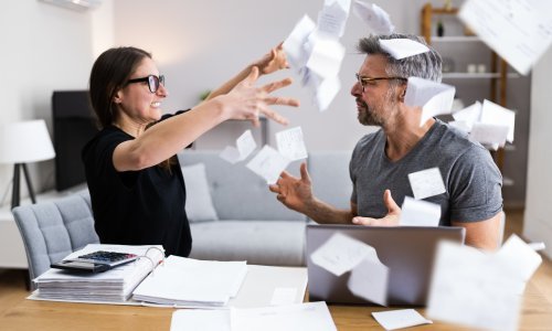 Novac je najčešći uzrok nesuglasica među parovima, a najčešći je argument da druga osoba 'previše troši'