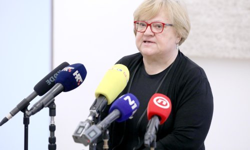 [VIDEO] Oporba nezadovoljna mjerama protiv inflacije: Gori požar, a Vlada ima lončić vode za gašenje!