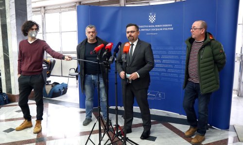 Sindikati državnih službi: Zahtijevamo isto što i javne službe, povećanje osnovice plaće za 8 posto