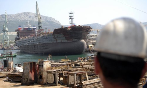 Promet industrije na mjesečnoj razini porastao, na godišnjoj pao