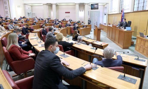 Saborska oporba pozdravila paket pomoći, uz upozorenje o cijenama i mjerama za gospodarstvenike