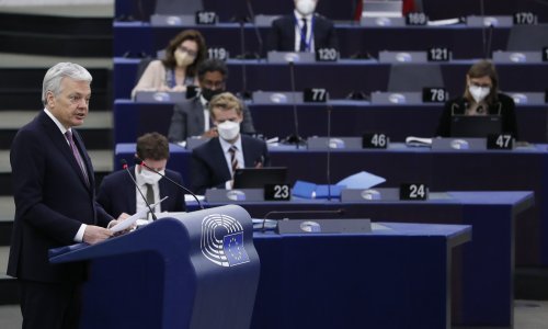 Europarlamentarci traže ujednačene epidemiološke mjere za putovanja u EU-u