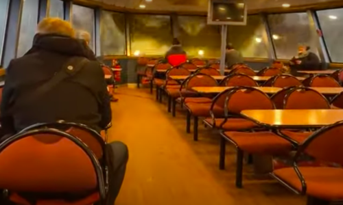 [VIDEO] Dramatične snimke iz Njemačke, val porazbijao stakla na trajektu u koji je prodrla voda